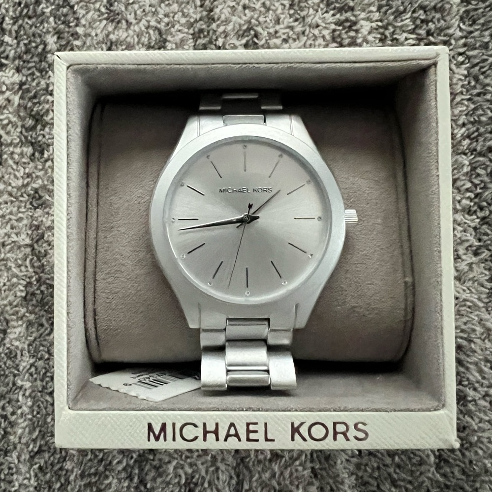 Michael Kors Slim Runway Stainless Steel Watch Brand New Matte Silver